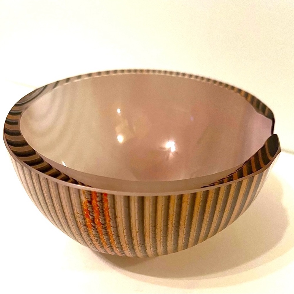 Glass bowl by Bertil Vallien for Kosta Boda model "Oyster"signed Swedish Design